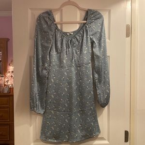 hollister dress !
